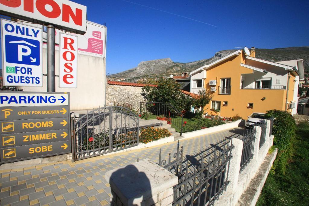 Hotel Pansion Rose Mostar Zewnętrze zdjęcie